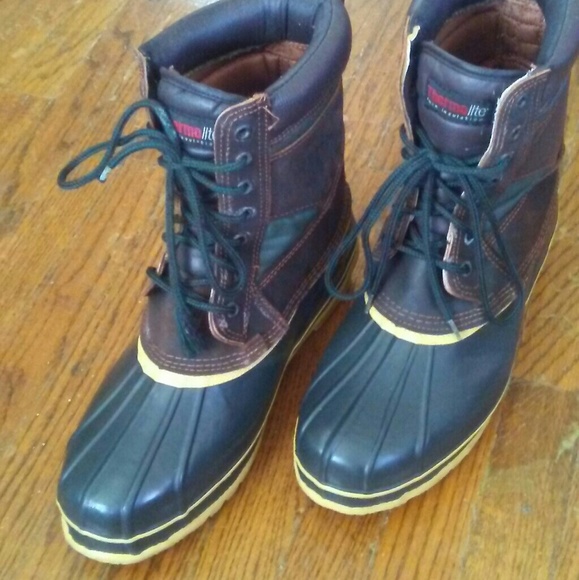 mens winter boots size 12